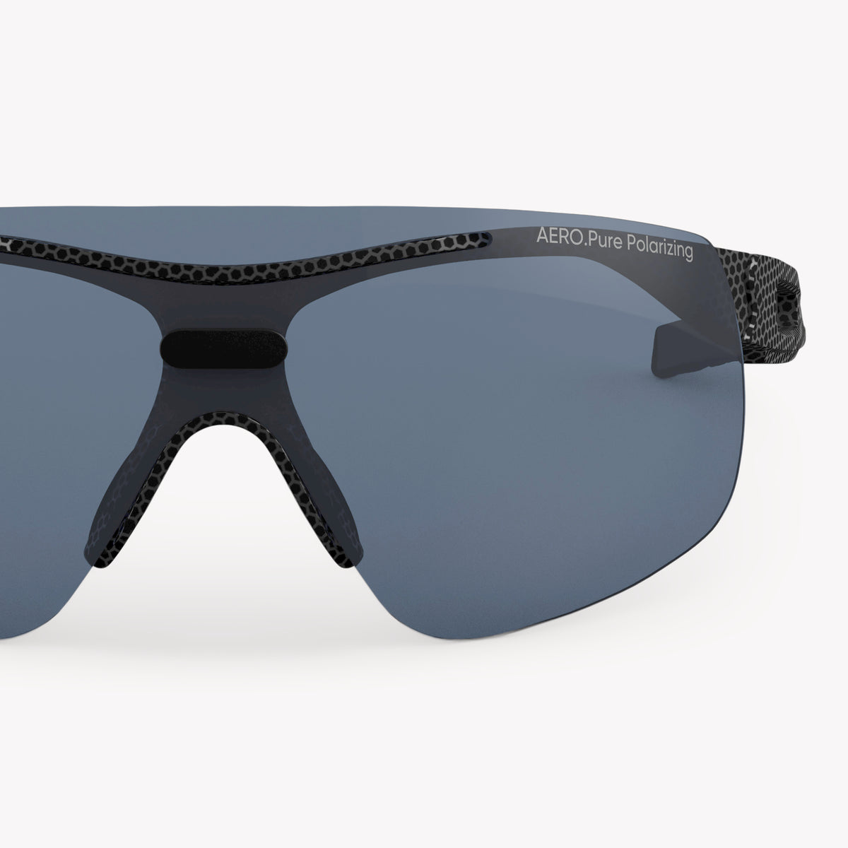 AERO.Pure Grey Polarized Carbon Dark Detail